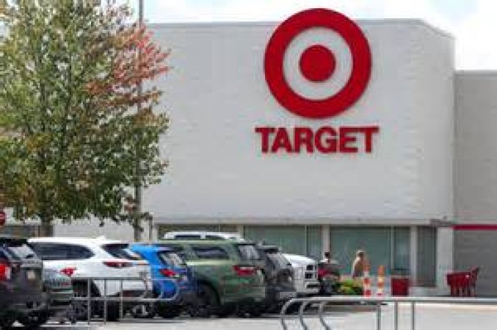 Is target open on new year's day?
