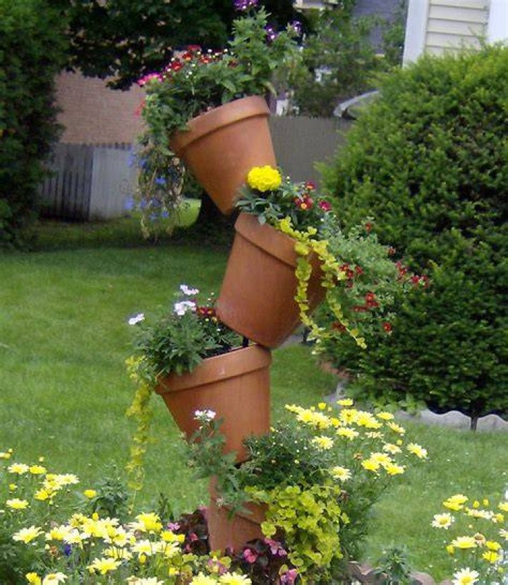 topsy turvy planter