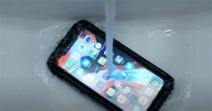 what iphones are waterproof
